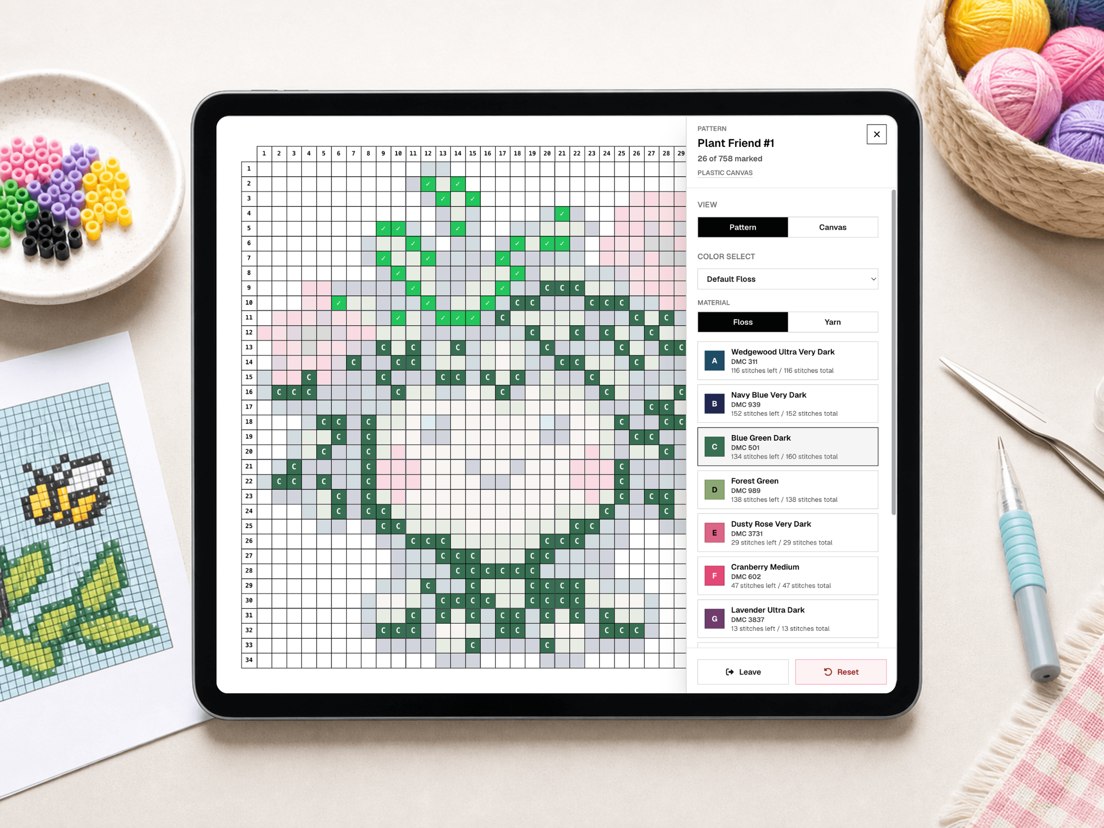 Pixel Peeper color selection drawer with a pink color selected